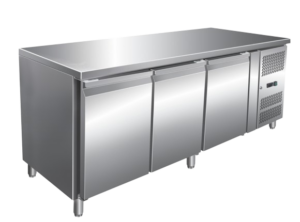 417 Ltr Three Door Undercounter Freezer (GN 3200 BTE) Ventilated Cooling